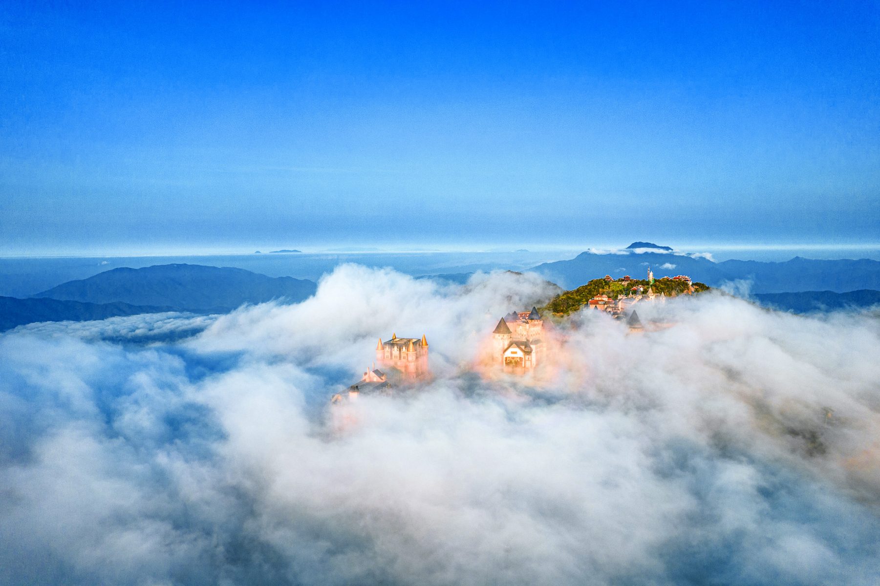 China – Yunnan & Shangri-La: In Search of Sacred Mountains and the Spirit of the Highlands